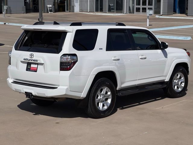 Used 2020 Toyota 4Runner SR5 image 2