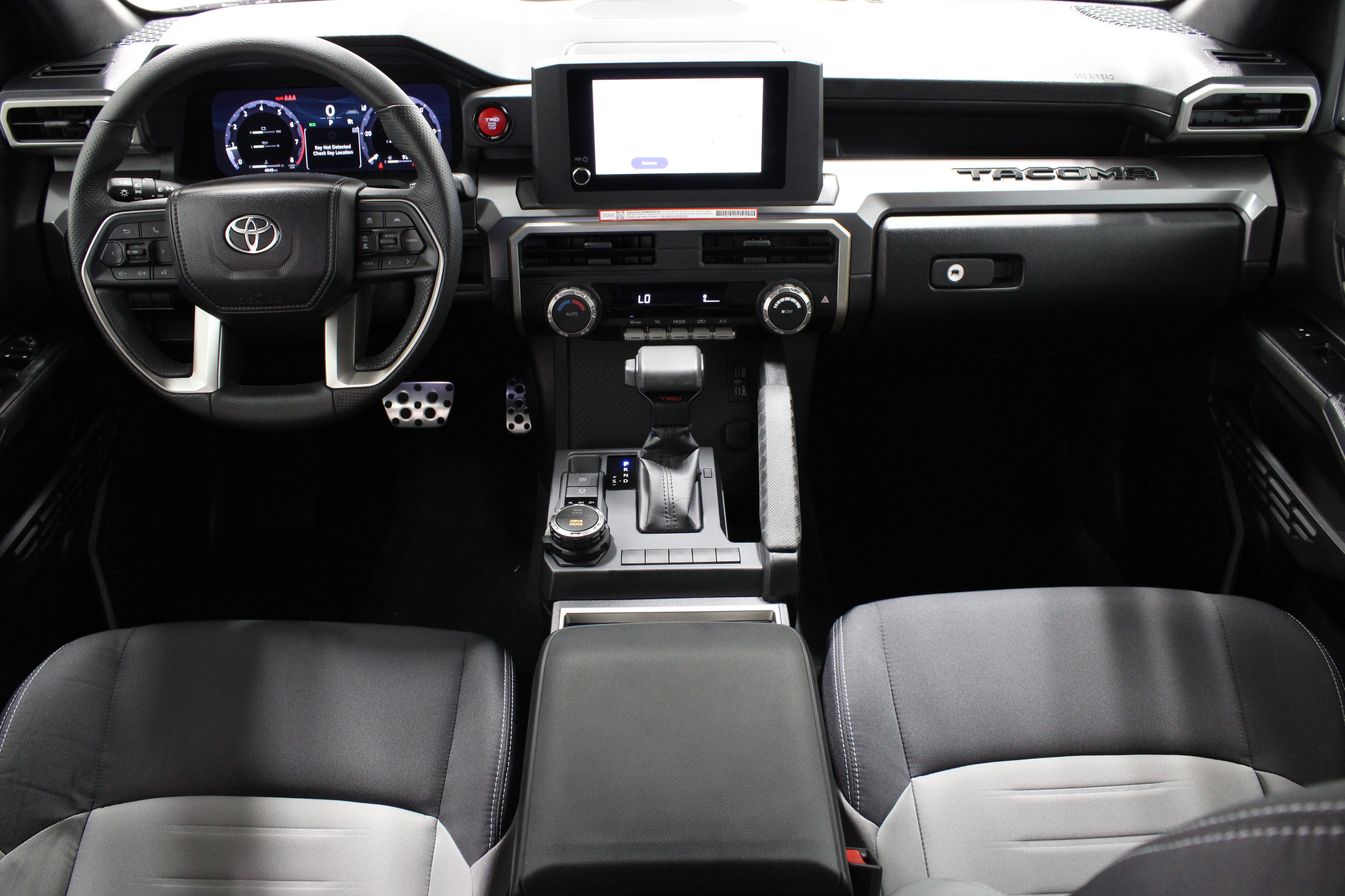 Certified 2026 Toyota Tacoma TRD Sport AWD/4WD image 30