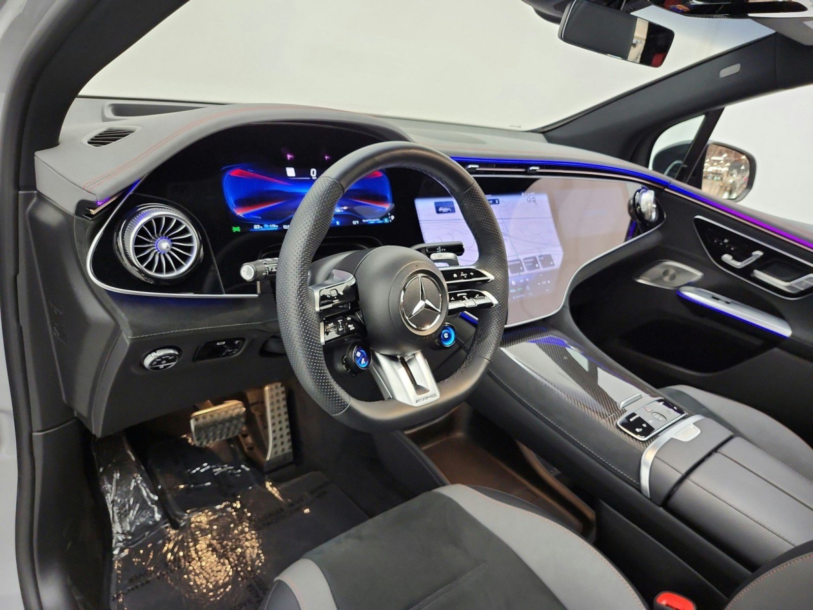 Used 2024 Mercedes-Benz EQE AMG 4MATIC SUV image 9