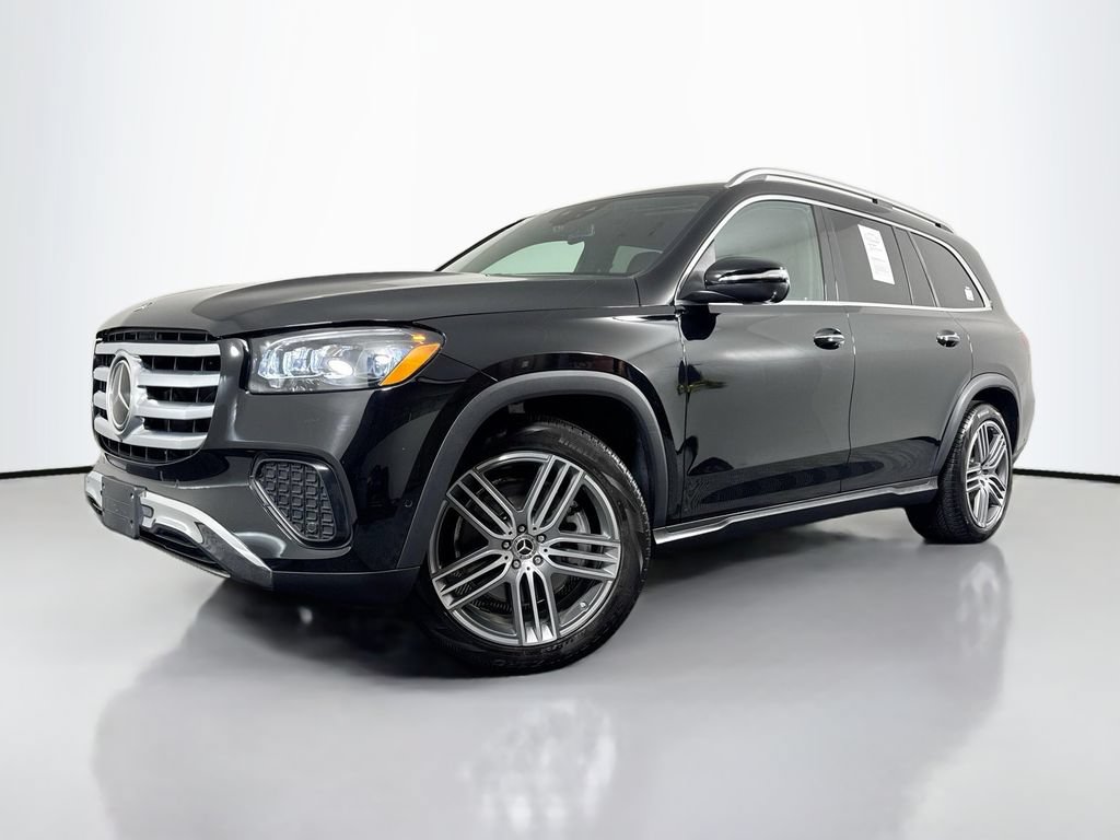 Used 2024 Mercedes-Benz GLS 450 4MATIC image 1