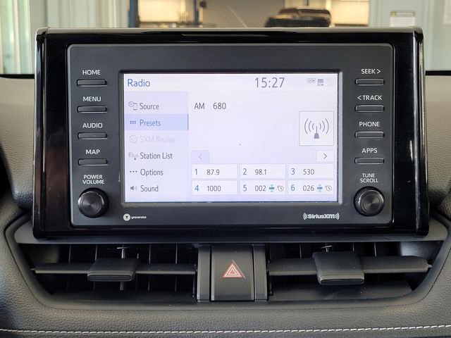 Used 2022 Toyota RAV4 LE AWD/4WD image 20