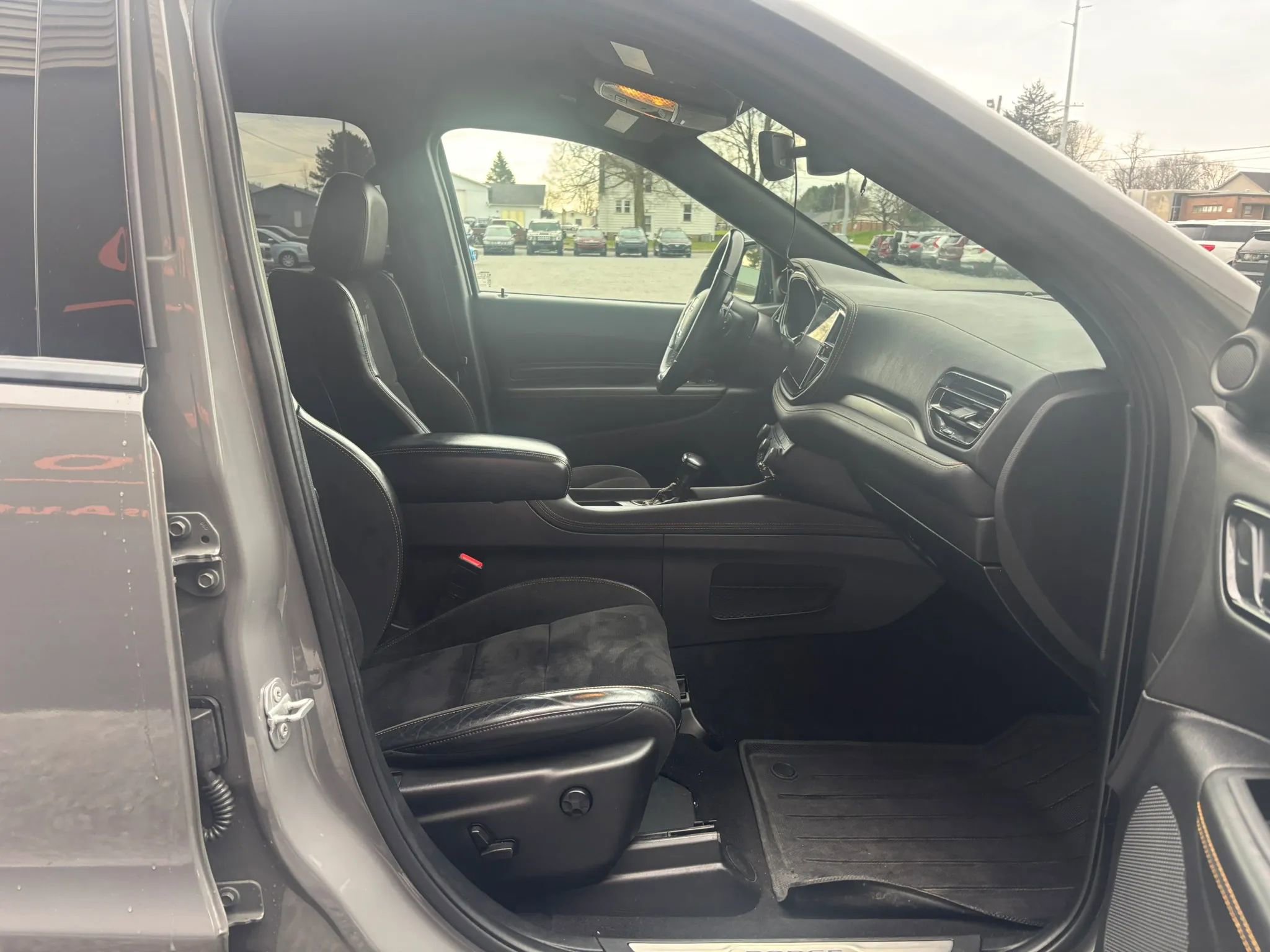 Used 2022 Dodge Durango R/T w/ Quick Order Package 22F AWD/4WD image 17