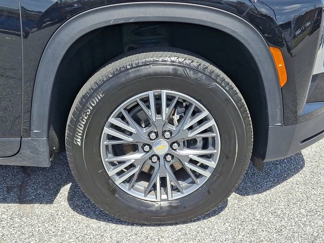 Certified 2025 Chevrolet Traverse LT image 8