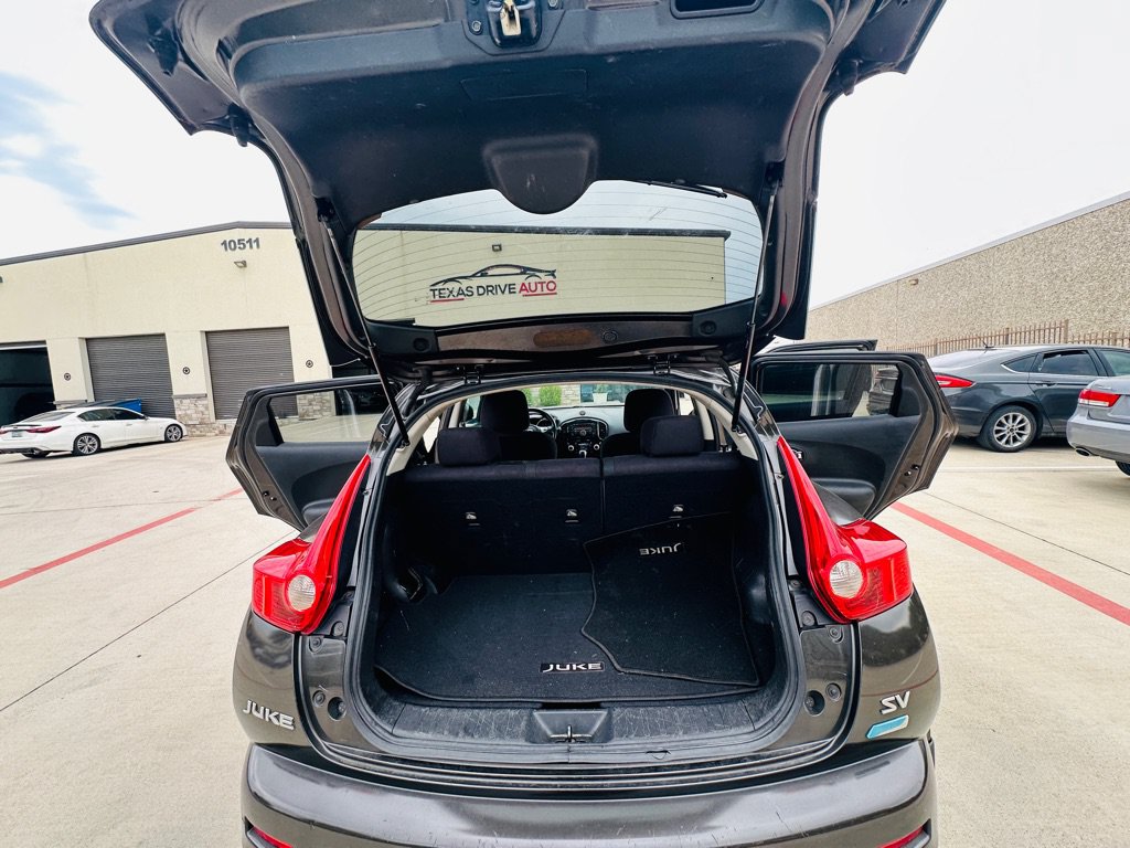 Used 2013 Nissan Juke SV FWD image 19