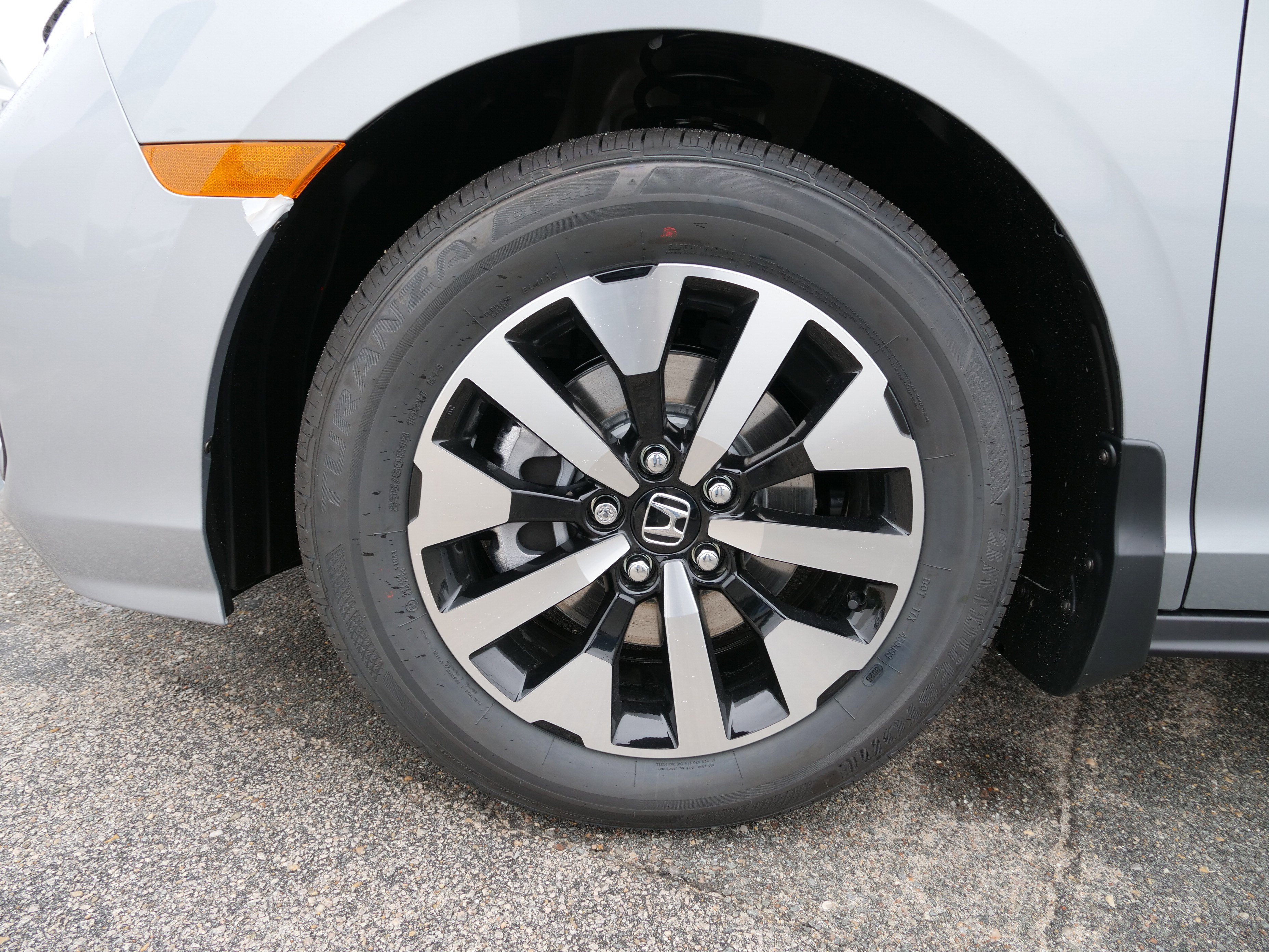 New 2026 Honda Odyssey EX-L image 13