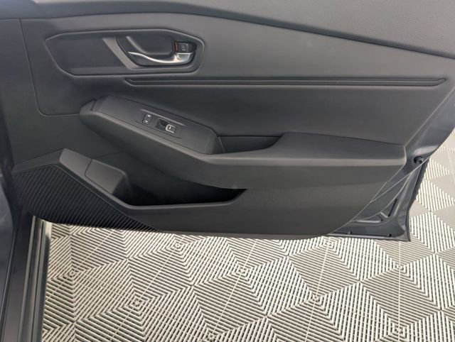 Used 2024 Honda Accord EX image 31