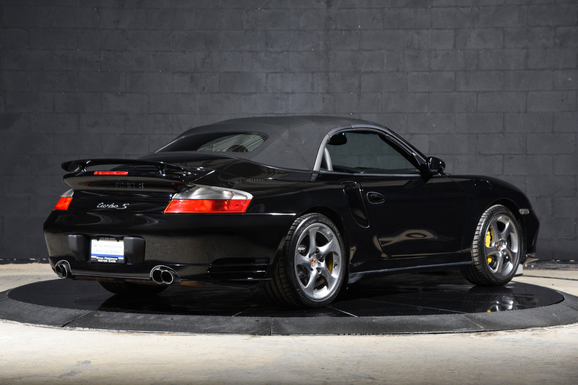 Used 2005 Porsche 911 Turbo image 24