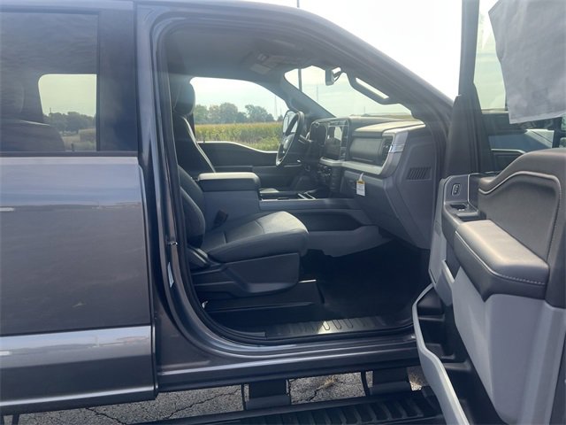 New 2026 Ford F250 4x4 Crew Cab Super Duty image 19