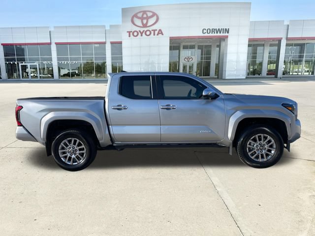 Used 2024 Toyota Tacoma Limited w/ Limited Package (LT) AWD/4WD image 6