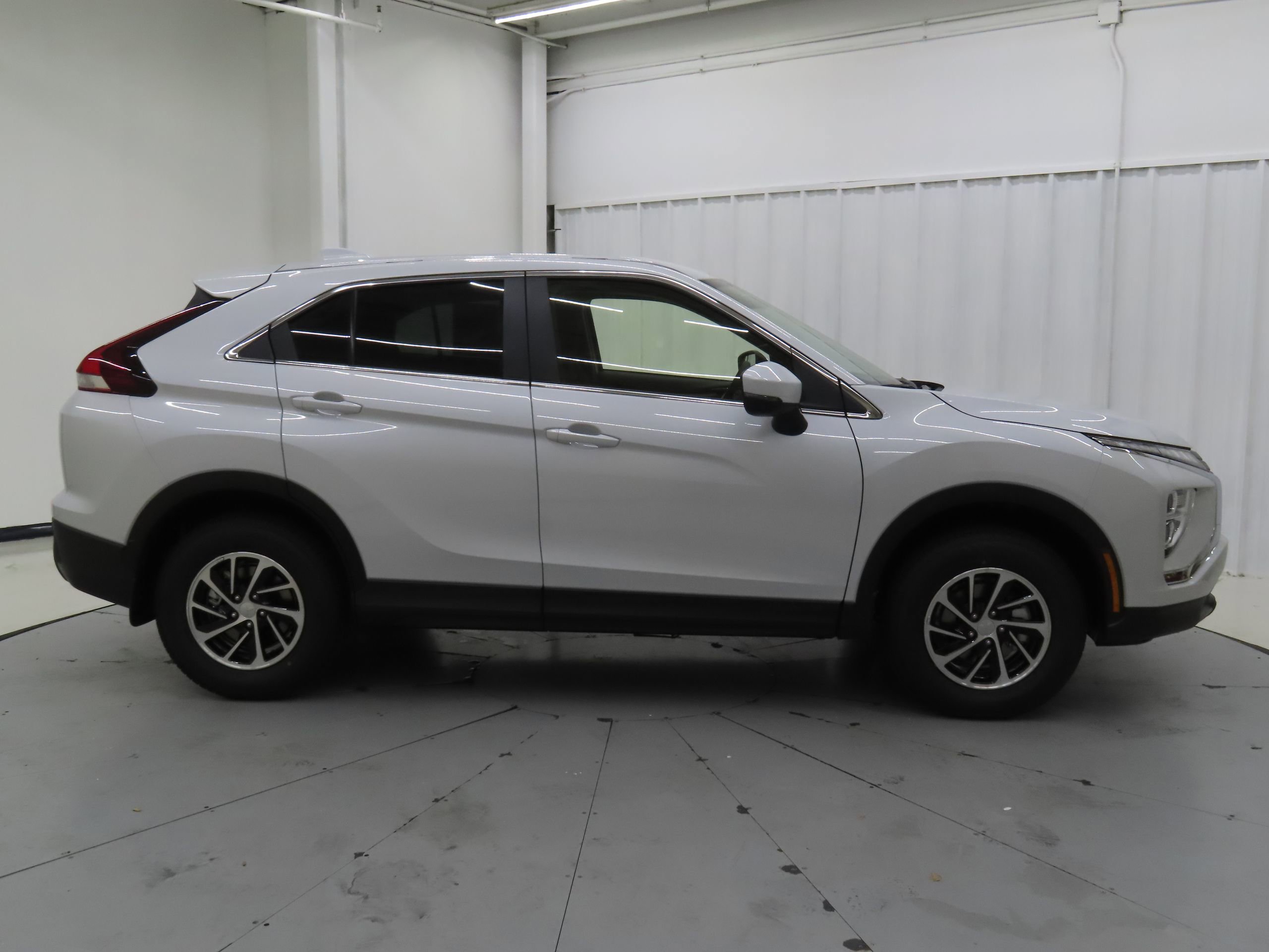 New 2026 Mitsubishi Eclipse Cross ES AWD/4WD image 2