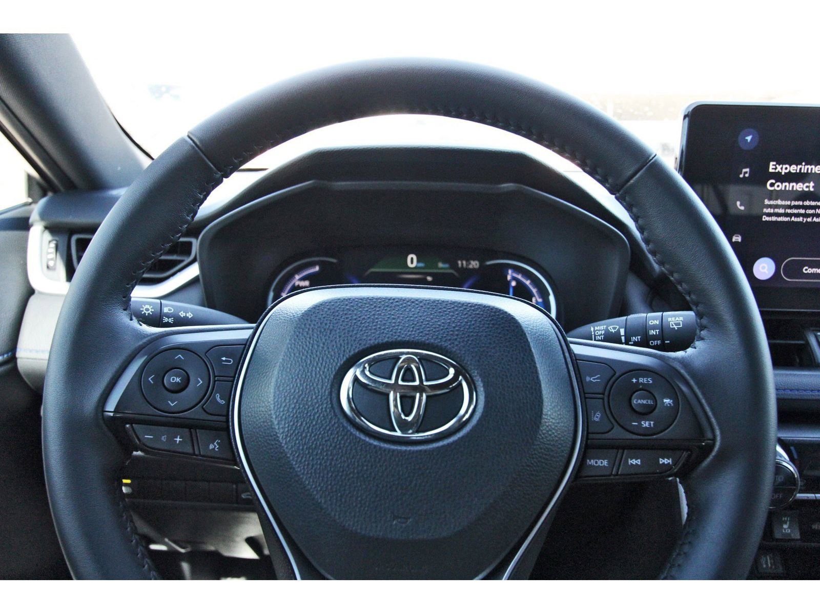 Used 2024 Toyota RAV4 XSE AWD/4WD image 16