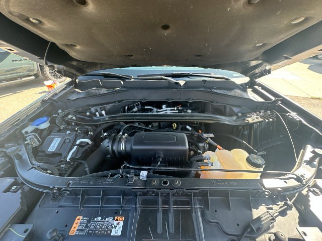 Used 2023 Ford Explorer Limited w/ Equipment Group 301A AWD/4WD image 35