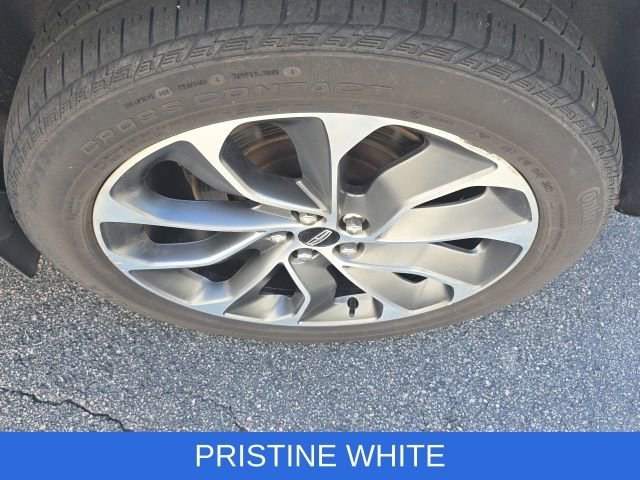 Used 2022 Lincoln Nautilus Reserve AWD/4WD image 27