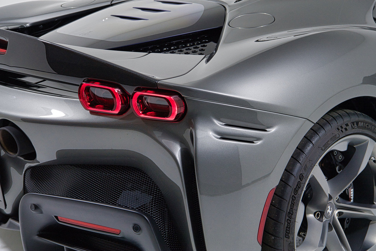 Certified 2021 Ferrari SF90 Stradale AWD/4WD image 25