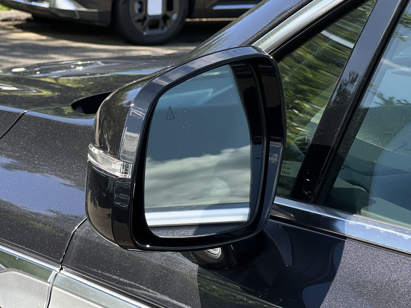 New 2026 Kia Sorento S w/ S Panoramic Sunroof Package FWD image 15