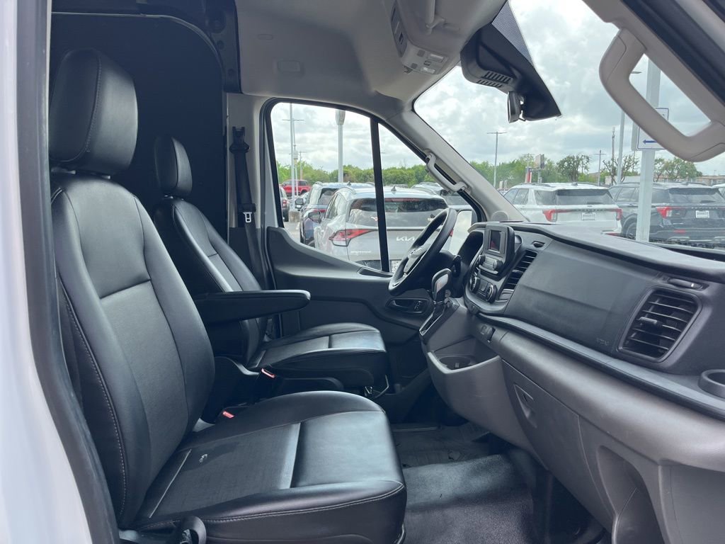 Used 2023 Ford Transit 250 Medium Roof w/ Load Area Protection Package image 26