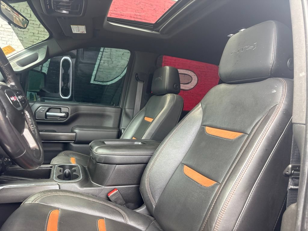 Used 2021 GMC Sierra 2500 AT4 w/ AT4 Premium Plus Package AWD/4WD image 9