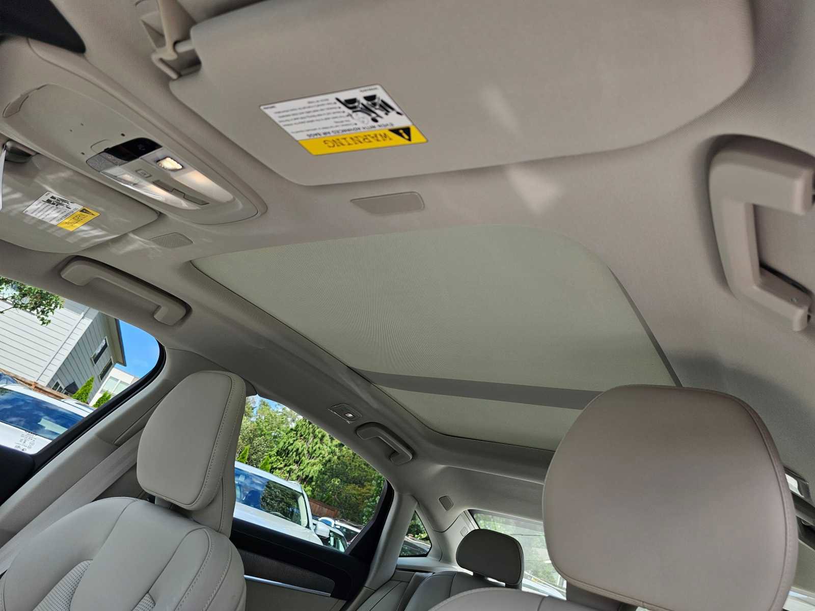 Used 2024 Volvo S90 T8 Ultimate image 22