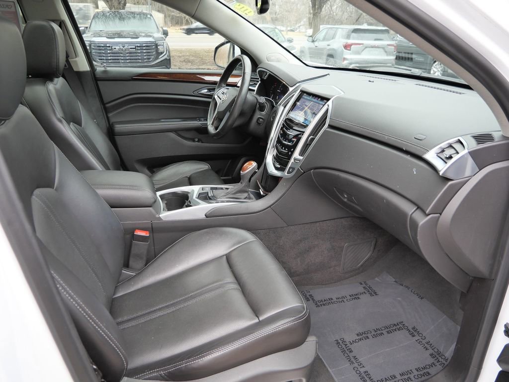 Used 2015 Cadillac SRX Premium image 17