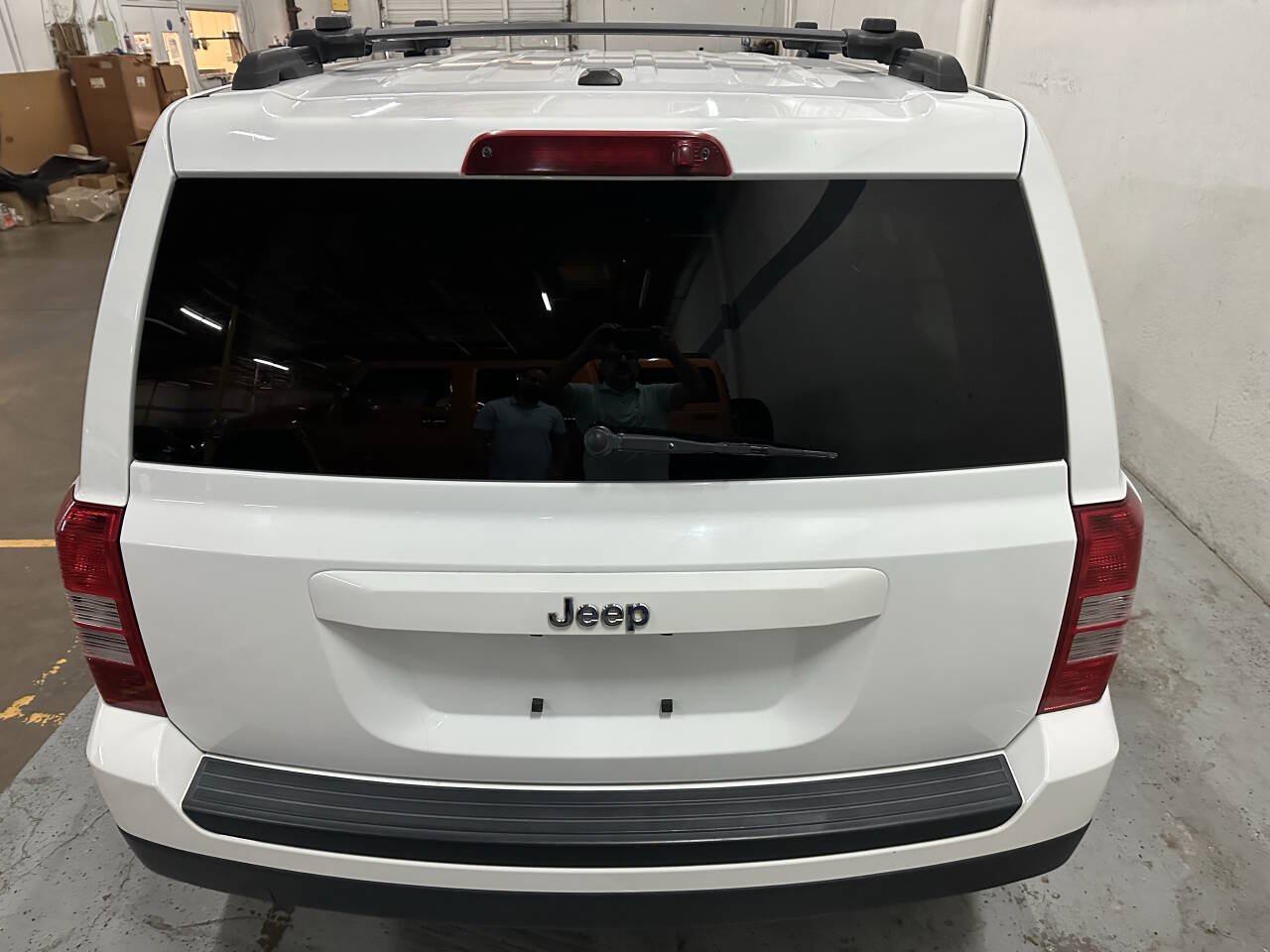 Used 2016 Jeep Patriot Sport w/ Power Value Group FWD image 5