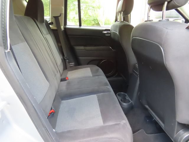 Used 2016 Jeep Compass Sport w/ Power Value Group FWD image 31