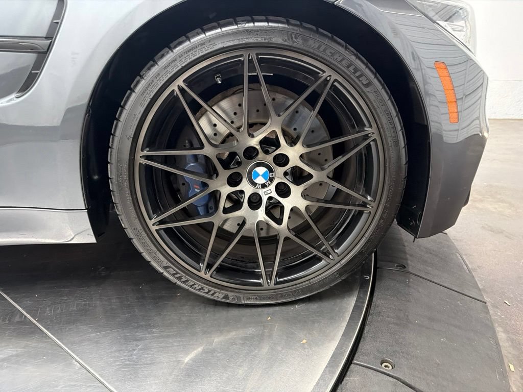 Used 2018 BMW M3 w/ Competition Package RWD image 9