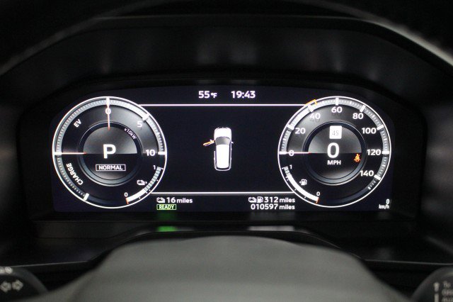 Used 2025 Mitsubishi Outlander SEL image 15