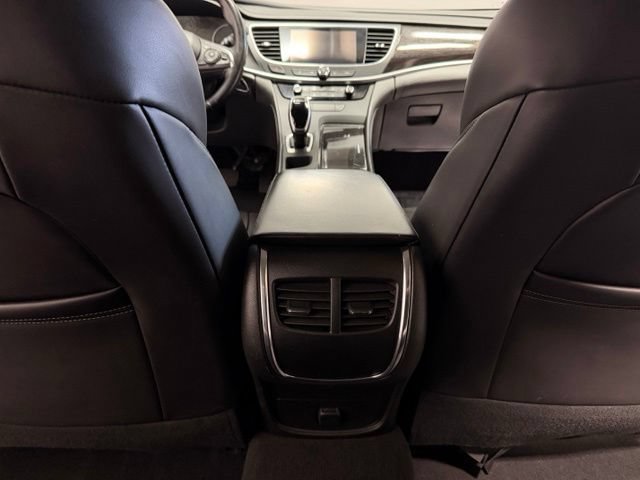 Used 2017 Buick LaCrosse Essence FWD image 28