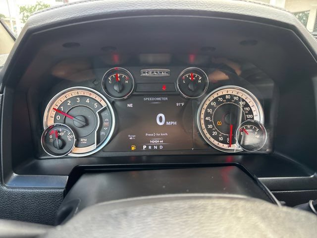 Used 2018 RAM 2500 Laramie w/ Sport Appearance Group AWD/4WD image 29