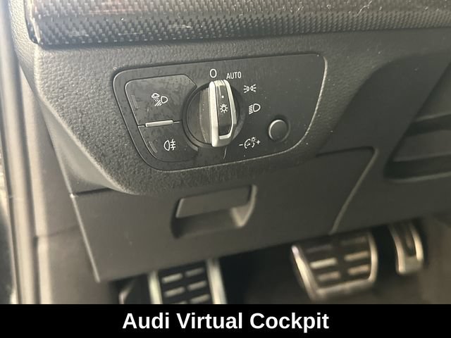 Used 2019 Audi SQ5 Premium Plus w/ Premium Plus Package AWD/4WD image 21