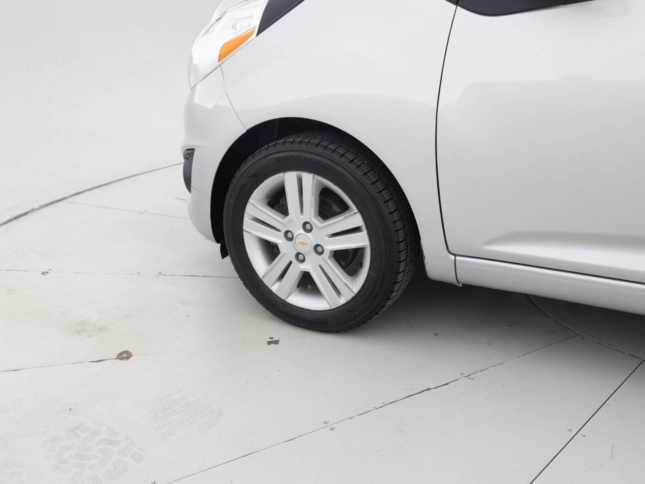 Used 2015 Chevrolet Spark LT FWD image 16