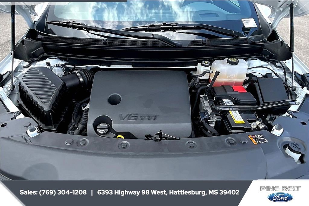 Used 2024 Buick Enclave Premium image 8