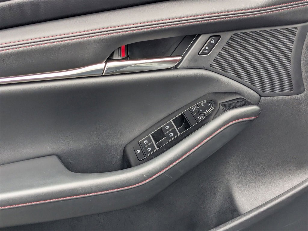 Used 2025 MAZDA MAZDA3 s image 14