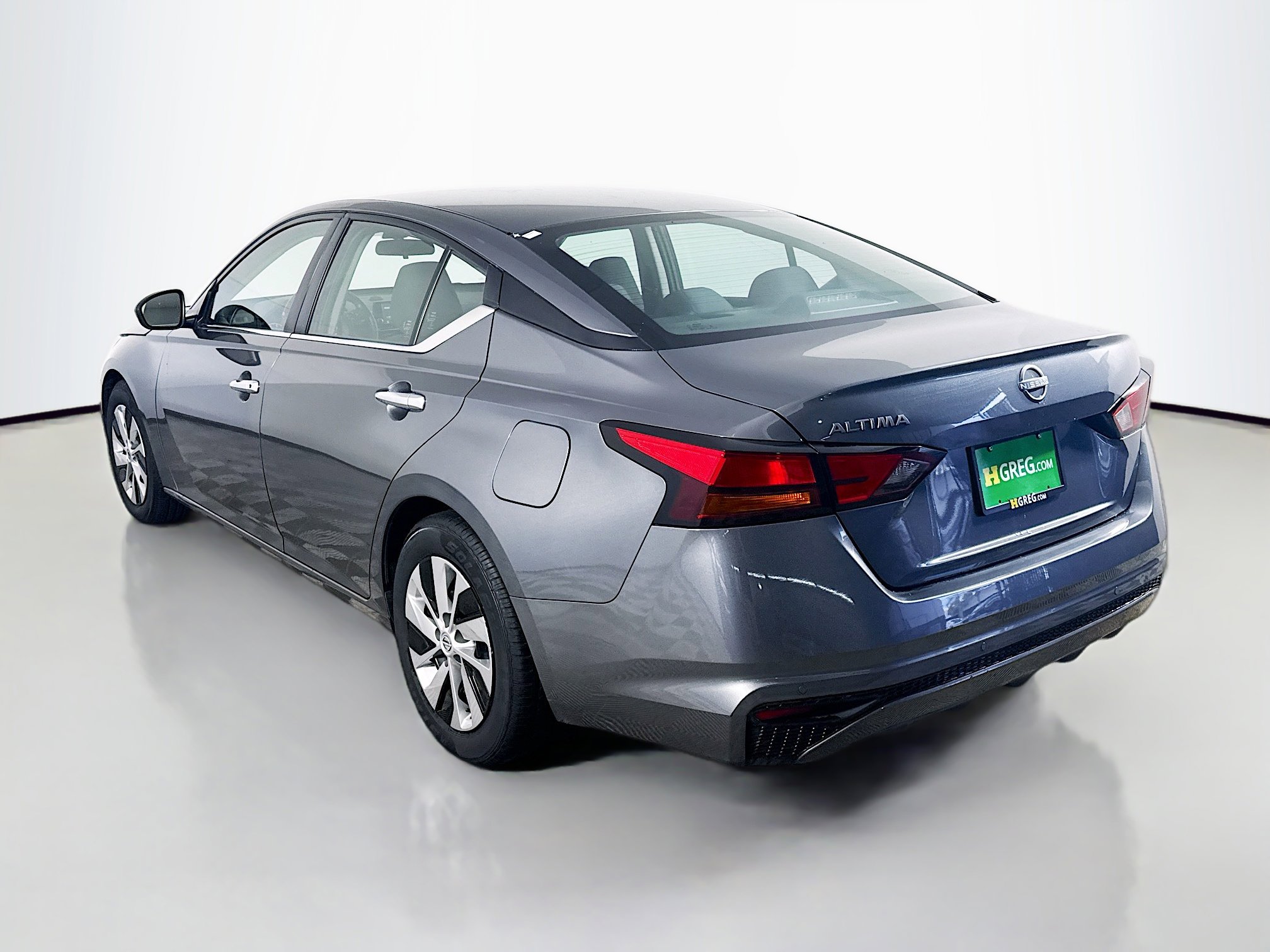 Used 2024 Nissan Altima 2.5 S image 7