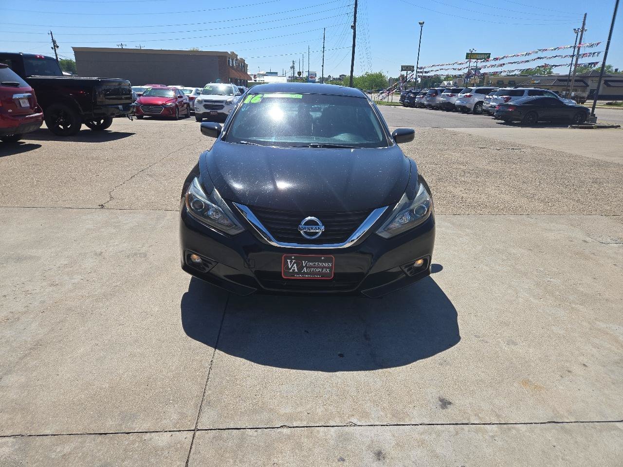 Used 2016 Nissan Altima 2.5 SR FWD image 3