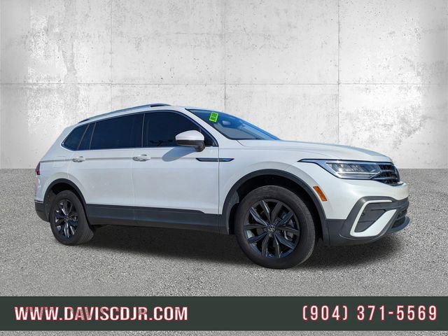 Used 2023 Volkswagen Tiguan SE