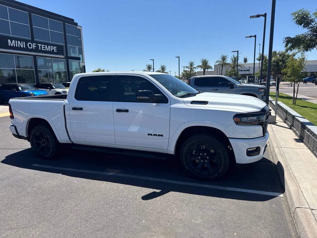 Used 2025 RAM 1500 Big Horn AWD/4WD image 2