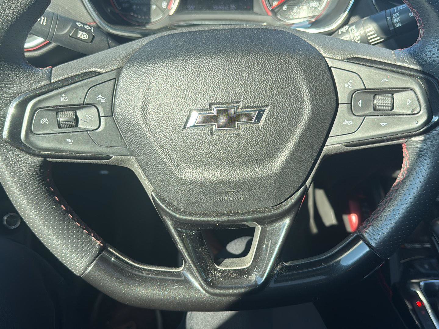 Used 2021 Chevrolet TrailBlazer RS w/ Sun and Liftgate Package AWD/4WD image 12