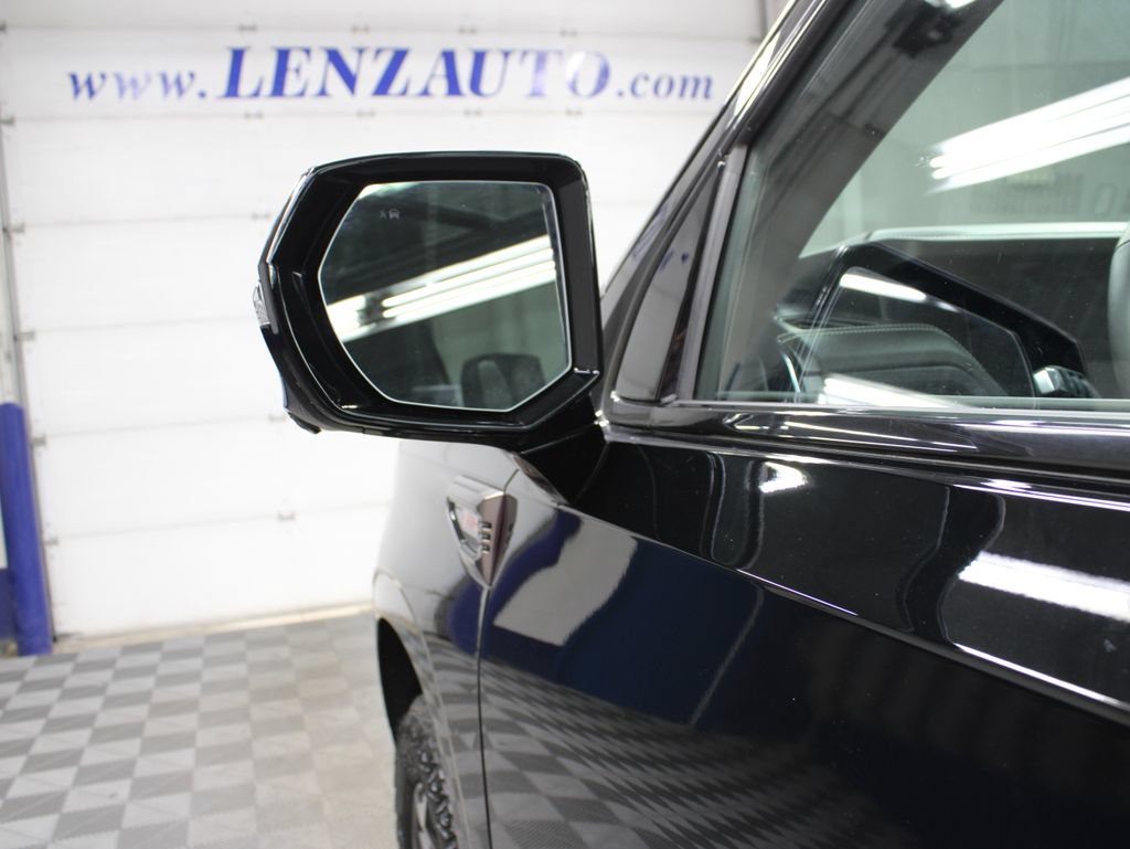 Used 2026 GMC Yukon AT4 Ultimate AWD/4WD image 80