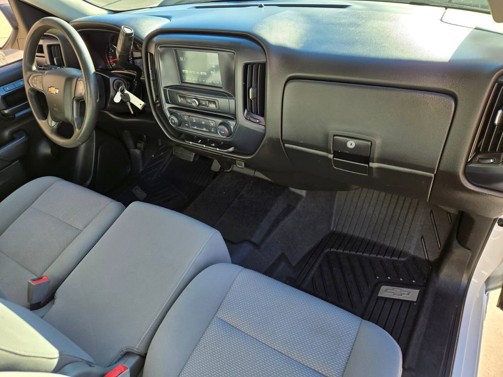 Used 2018 Chevrolet Silverado 1500 W/T RWD image 16