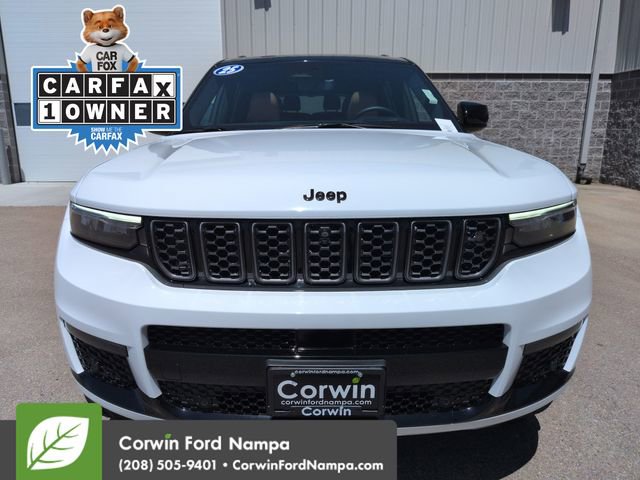 Used 2025 Jeep Grand Cherokee L Summit AWD/4WD image 8