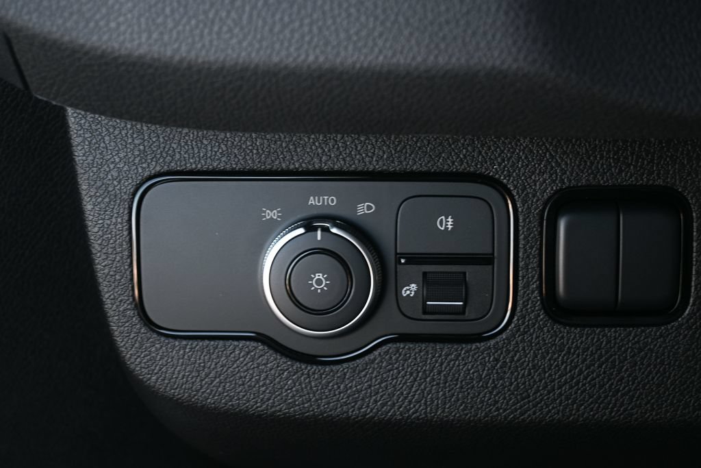 Used 2026 Mercedes-Benz Sprinter 3500 image 9