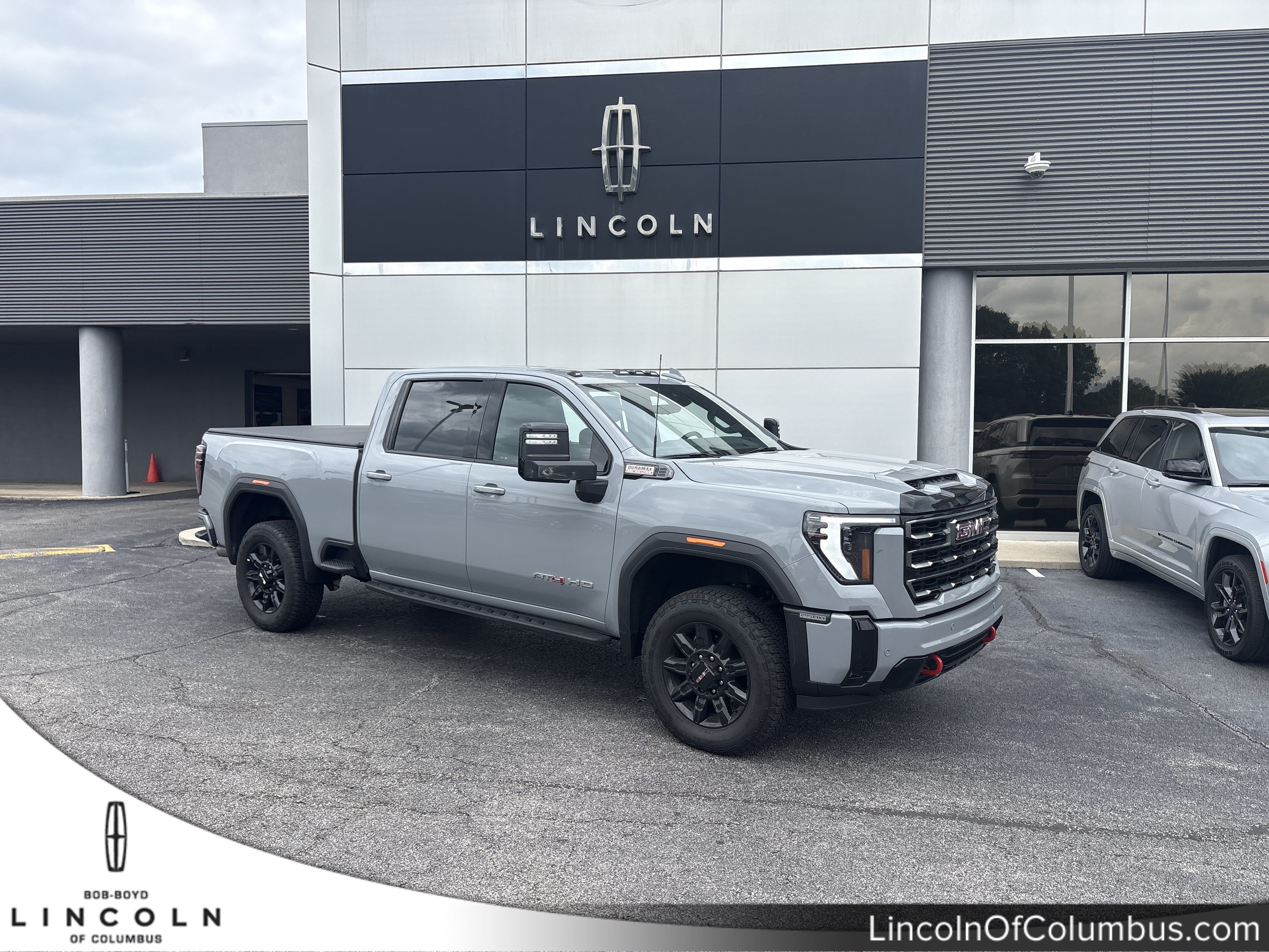 Used 2025 GMC Sierra 2500 AT4 w/ AT4 Premium Plus Package