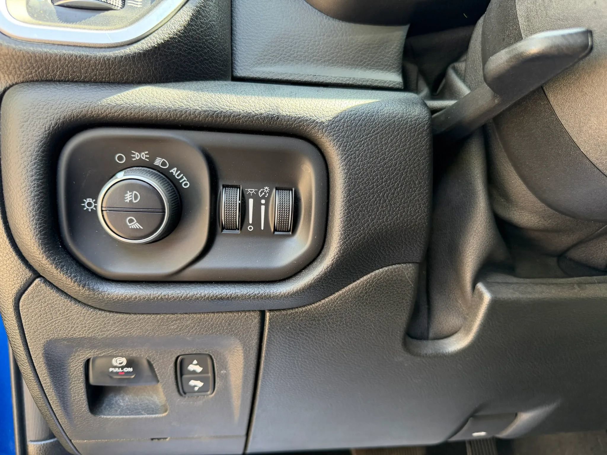 Used 2019 RAM 1500 Big Horn AWD/4WD image 21