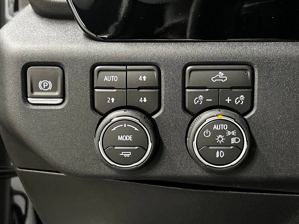 New 2026 Chevrolet Silverado 1500 RST w/ Convenience Package II AWD/4WD image 18