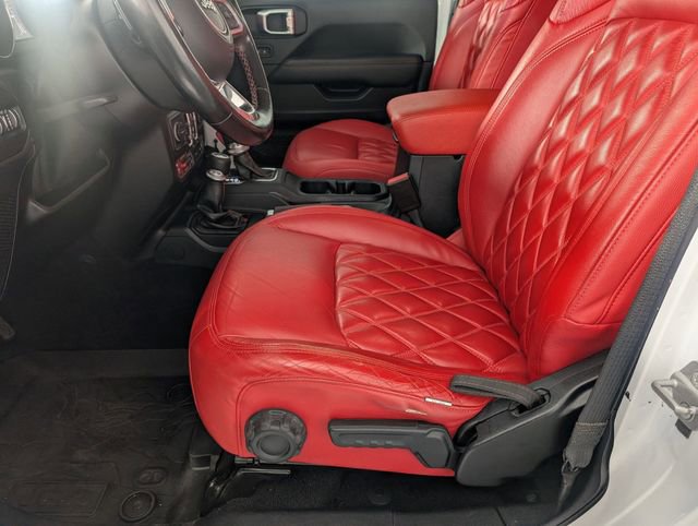Used 2021 Jeep Gladiator Rubicon AWD/4WD image 12