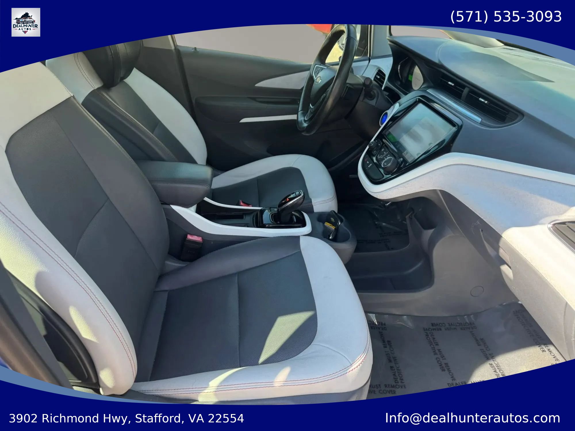 Used 2017 Chevrolet Bolt Premier w/ Driver Confidence II Package FWD image 19