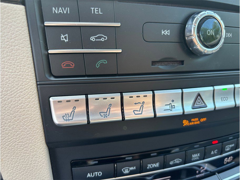 Used 2016 Mercedes-Benz E 400 Cabriolet image 35