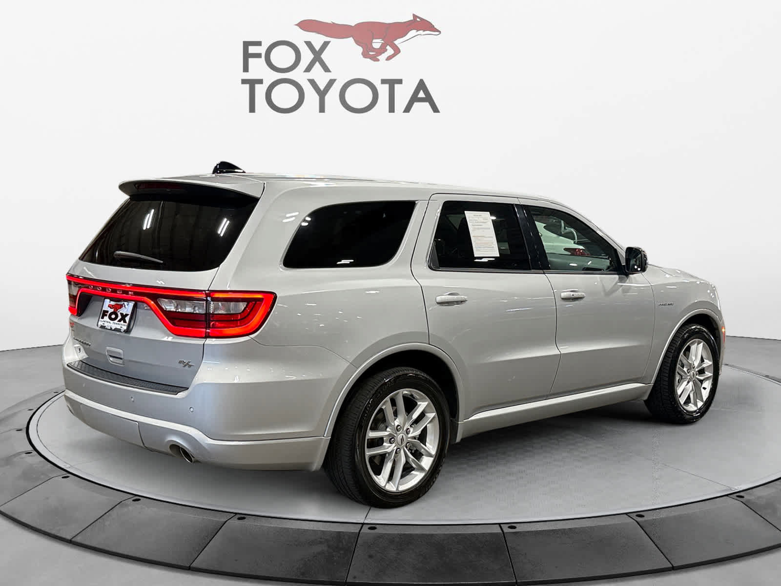 Used 2025 Dodge Durango R/T AWD/4WD image 6