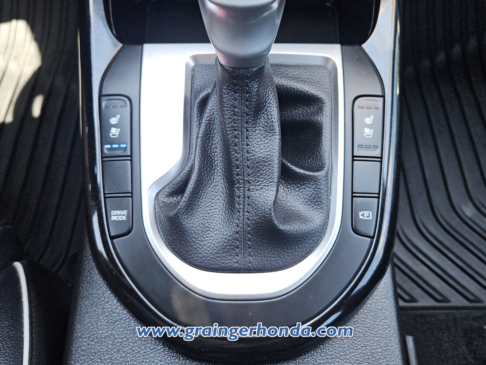 Used 2023 Kia Forte GT-Line w/ GT-Line Premium Package image 18